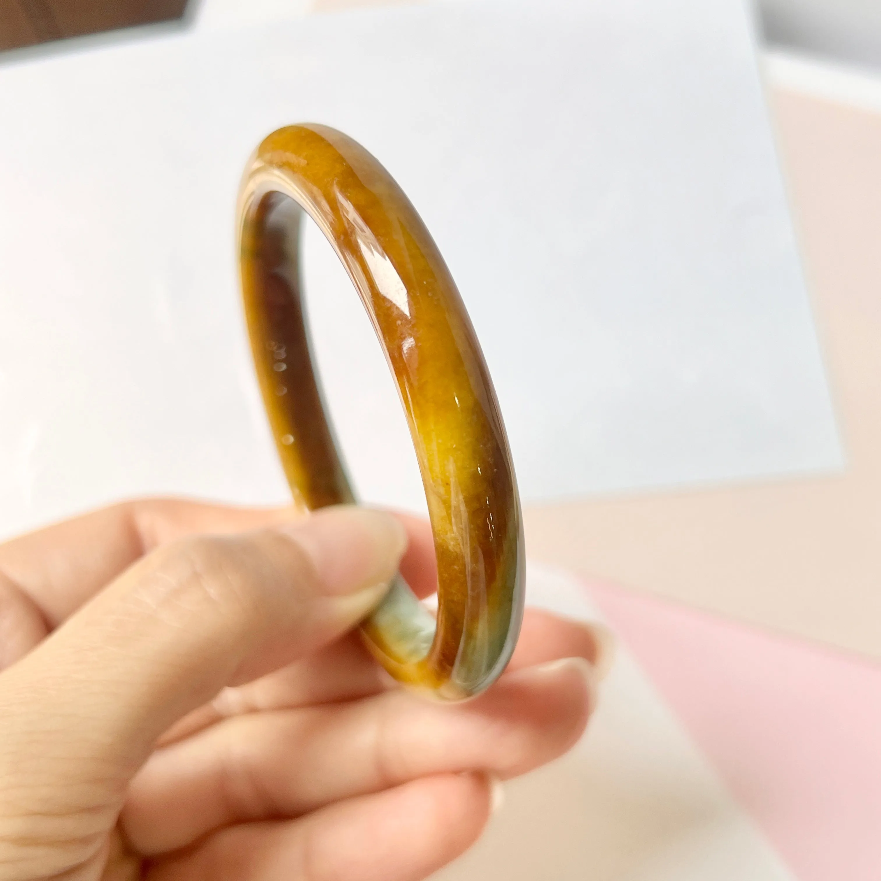 52.9mm A-Grade Natural Earthy Tone Jadeite Modern Round Bangle No.151819