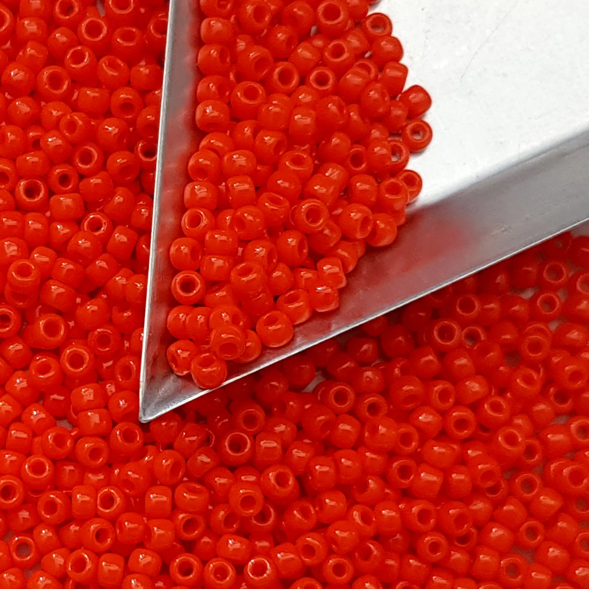 8/0 TR-50 Sunset Orange Opaque 10g/30g Round Toho Seed Beads - Beading Supply