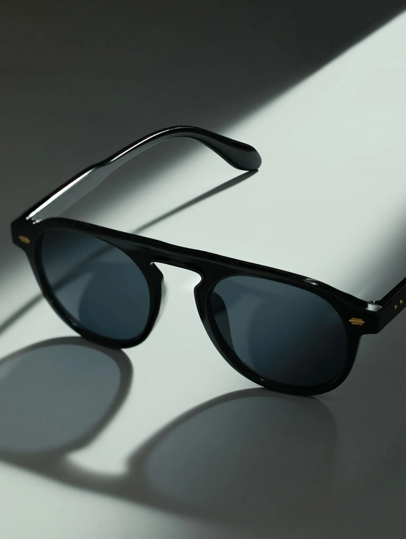 Adult Black Lens & Black Aviator Sunglasses With Uv Protected Lens
