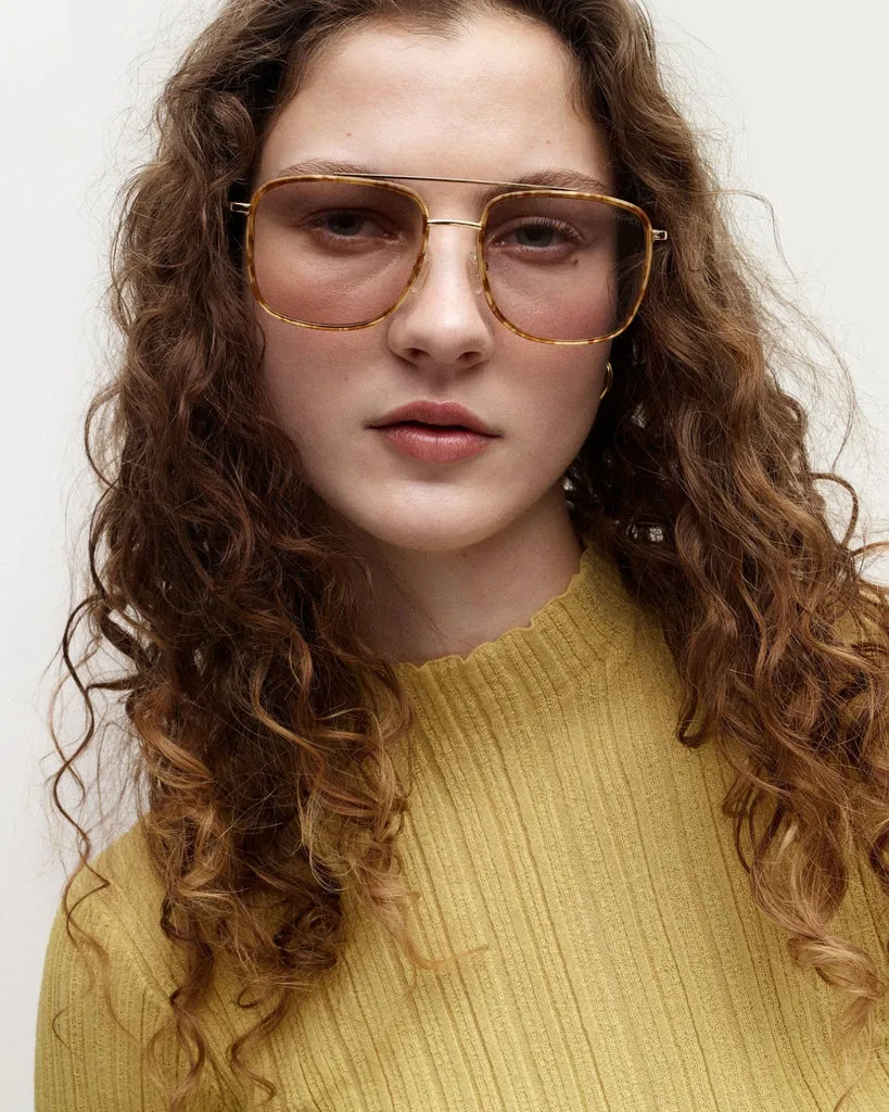 Amelia Sunglasses in Modern Walnut