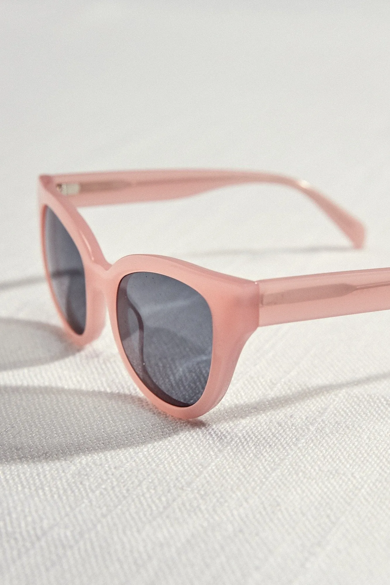 Barton Cat Eye Sunglasses