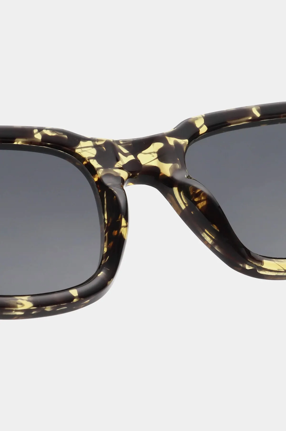 Halo Sunglasses Black/Yellow Tortoise