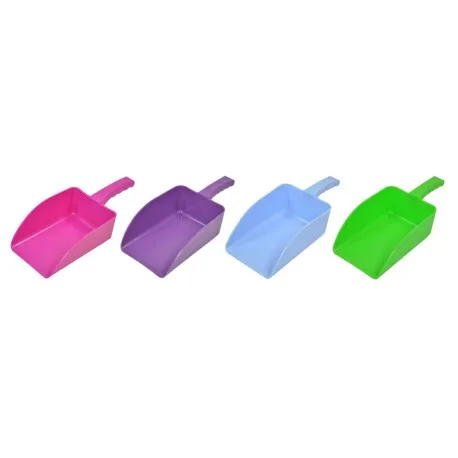 Harold Moore Feed Scoop