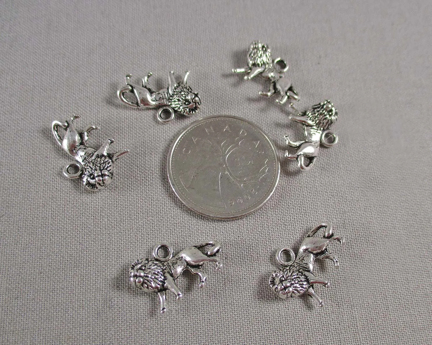 Lion Charms Silver Tone 10pcs (1742)