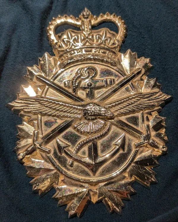 Metal Crests