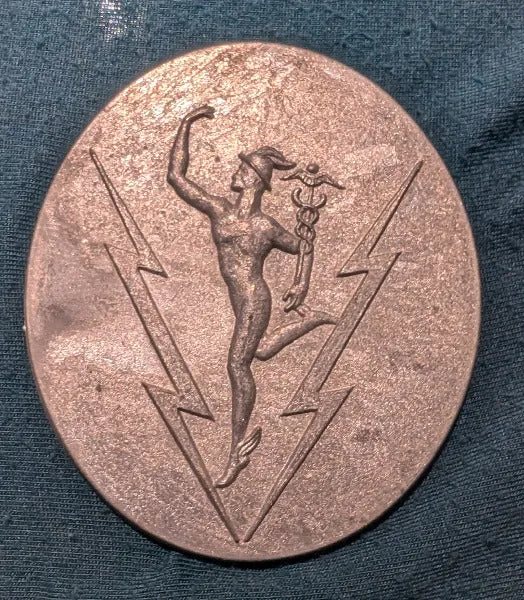 Metal Crests