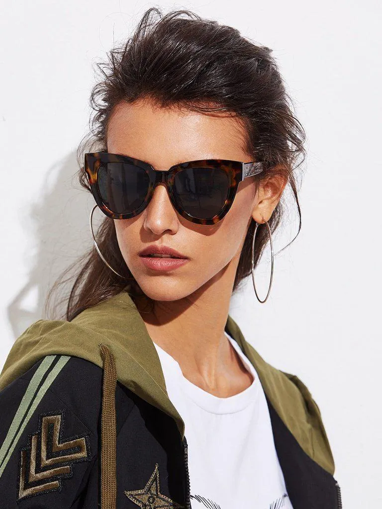 Oversized Cat Eye Sunglasses