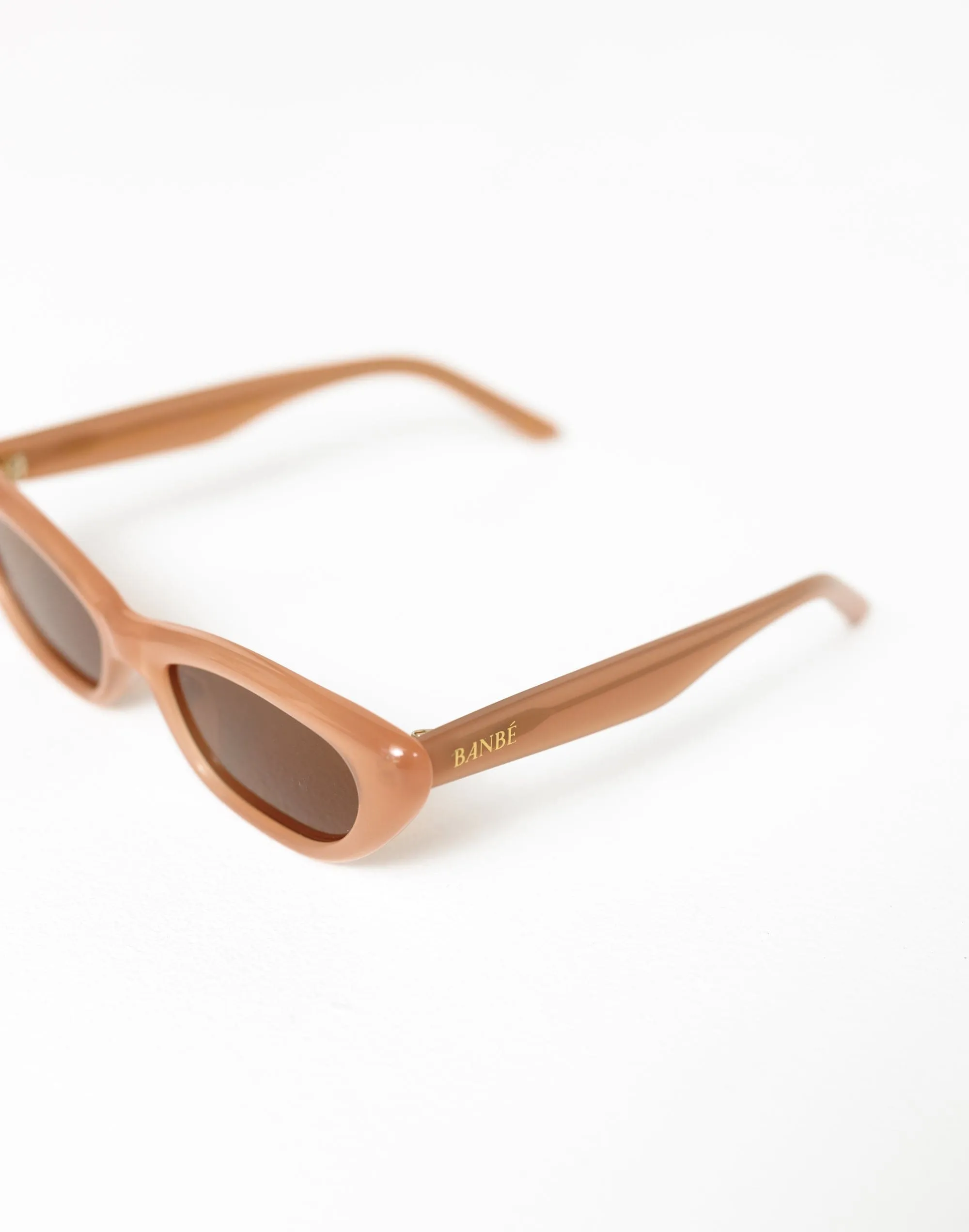 The Caroline Sunglasses (Nude) - By Banbé