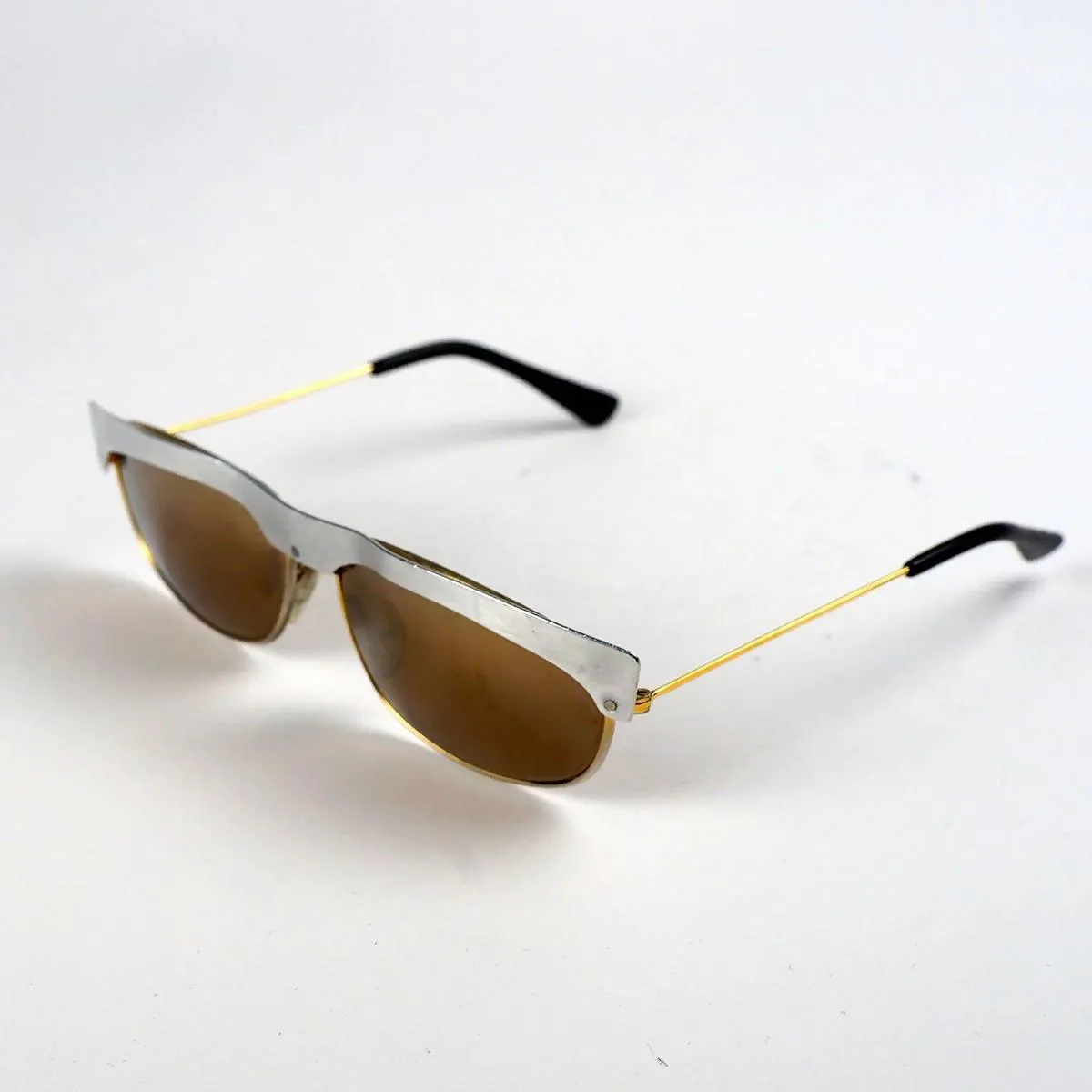 Vintage Metal Frame Sunglasses